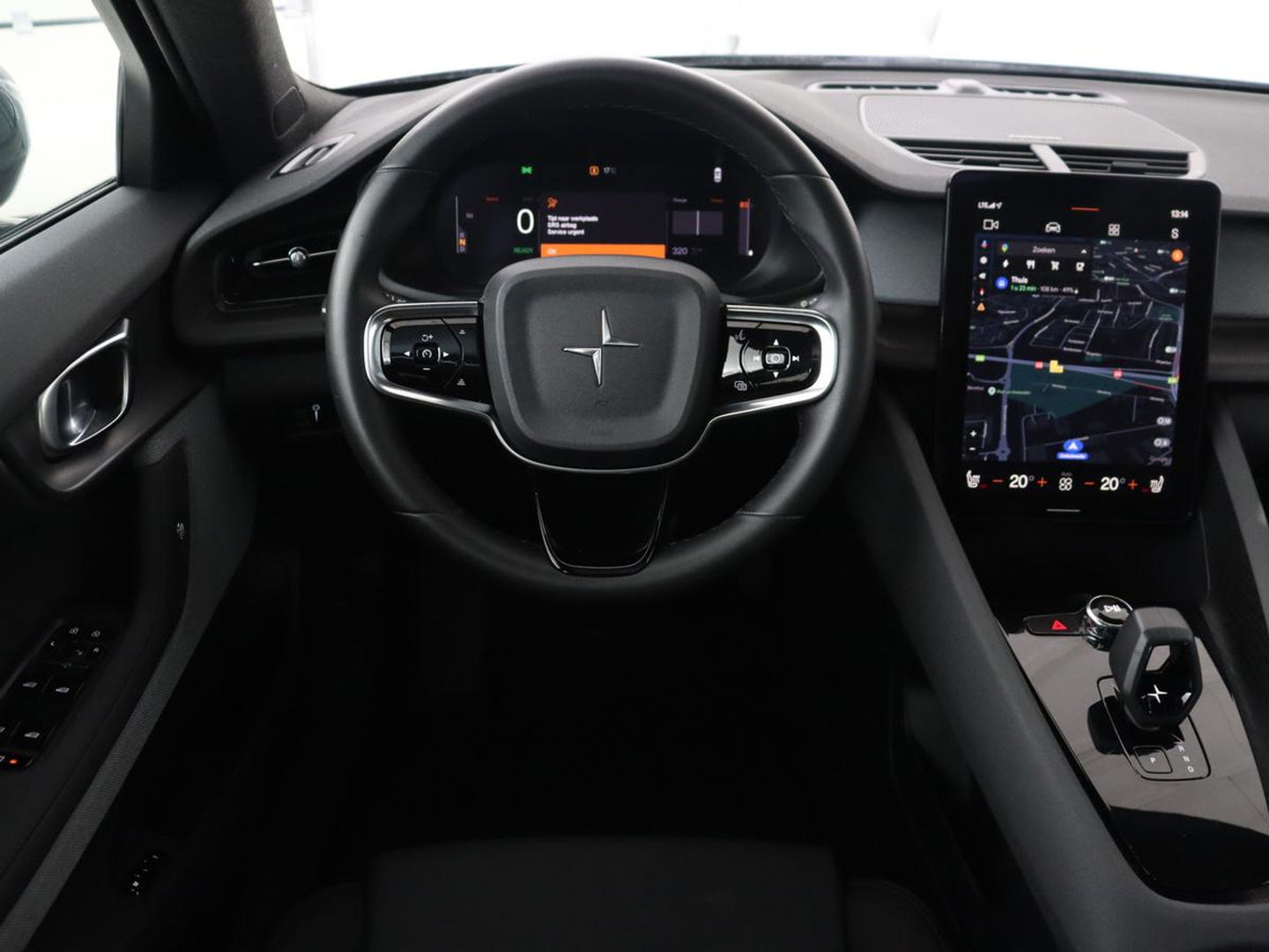 Polestar 2 Long Range Dual Motor Launch Edition 78kWh | Panoramadak | Trekhaak | 360 Camera | Achterbankverwarming | Adaptive cruise | Carplay | Camera | Stoelverwarming | Keyless