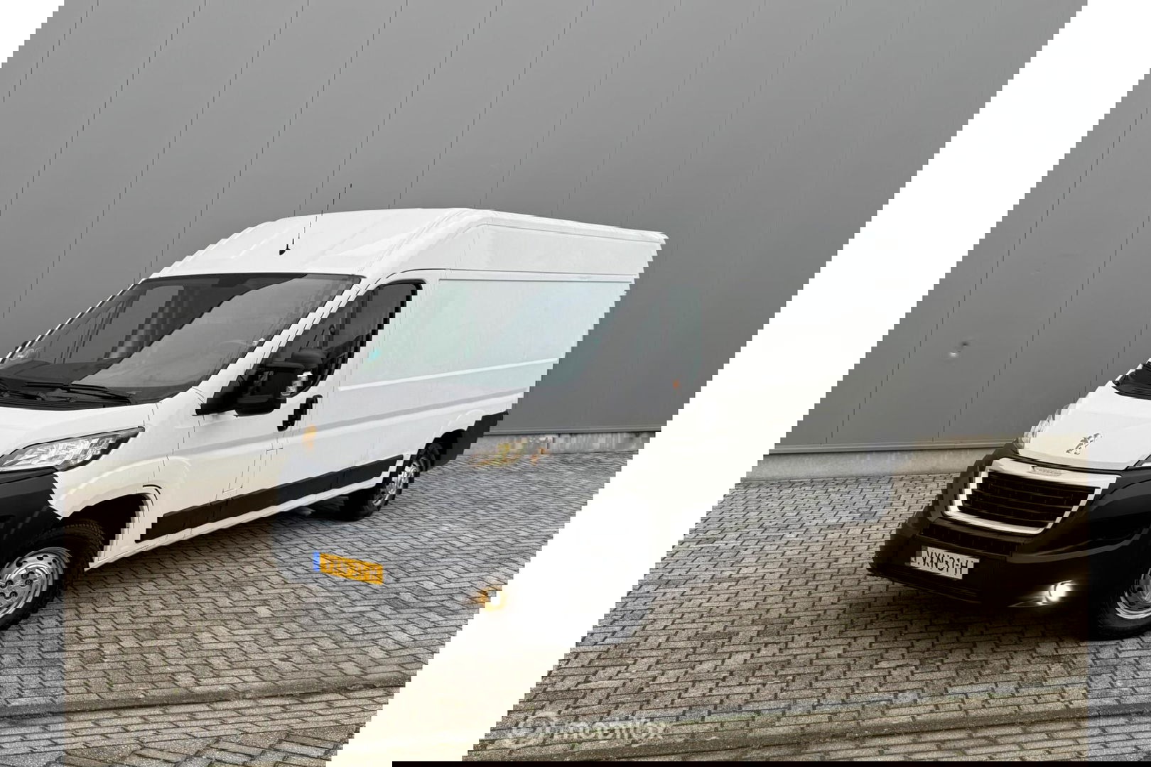 Peugeot Boxer Bestel 335 2.0 BlueHDI L3H2 Pro | Camera | Camper | Trekhaak | Airco | Cruise | Mistlampen |