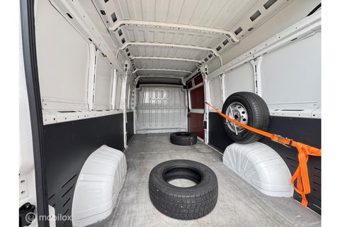 Peugeot Boxer Bestel 335 2.0 BlueHDI L3H2 Pro | Camera | Camper | Trekhaak | Airco | Cruise | Mistlampen |