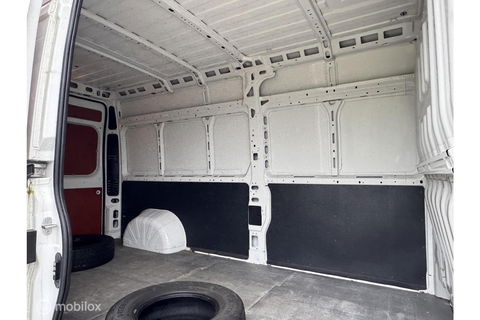 Peugeot Boxer Bestel 335 2.0 BlueHDI L3H2 Pro | Camera | Camper | Trekhaak | Airco | Cruise | Mistlampen |