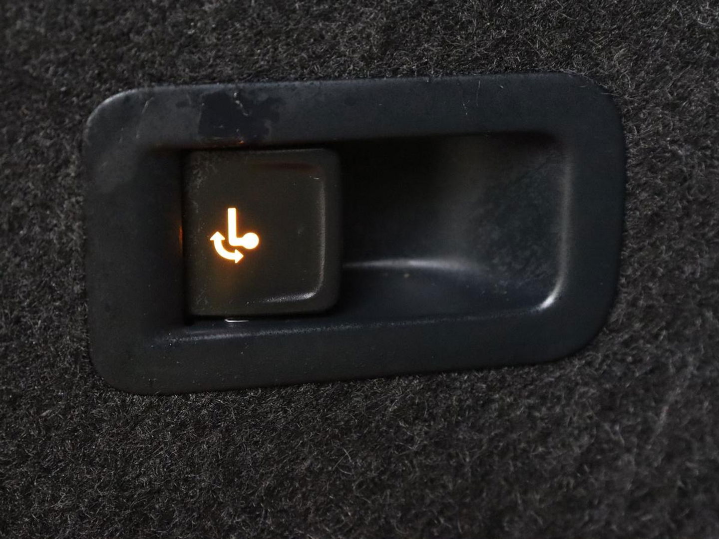 CUPRA Formentor 1.4 eHybrid VZ | 245pk | Trekhaak | Leder | Stoelverwarming | Camera | Carplay | Adaptive cruise | Memory | Keyless | 19'' | Full LED | Sportstoelen | PHEV | Plug In