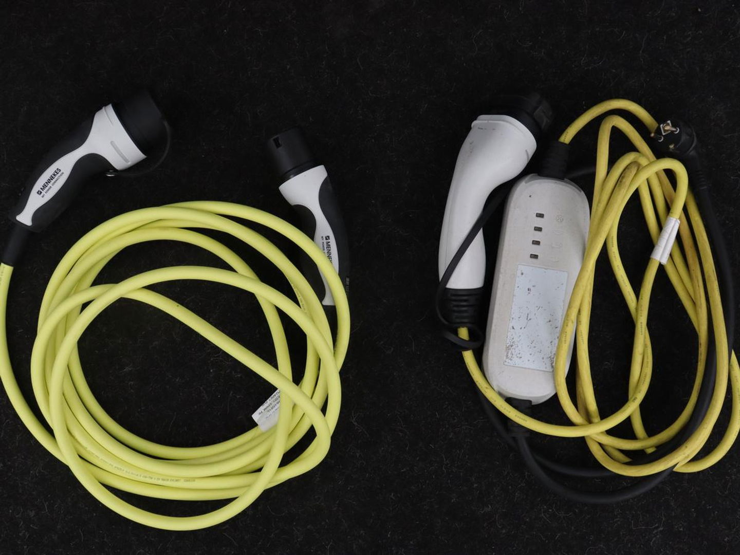 CUPRA Formentor 1.4 eHybrid VZ | 245pk | Trekhaak | Leder | Stoelverwarming | Camera | Carplay | Adaptive cruise | Memory | Keyless | 19'' | Full LED | Sportstoelen | PHEV | Plug In