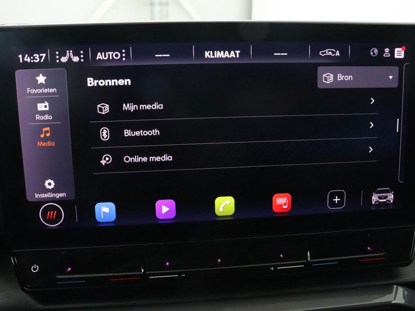 CUPRA Formentor 1.4 eHybrid VZ | 245pk | Trekhaak | Leder | Stoelverwarming | Camera | Carplay | Adaptive cruise | Memory | Keyless | 19'' | Full LED | Sportstoelen | PHEV | Plug In