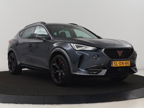CUPRA Formentor 1.4 eHybrid VZ | 245pk | Trekhaak | Leder | Stoelverwarming | Camera | Carplay | Adaptive cruise | Memory | Keyless | 19'' | Full LED | Sportstoelen | PHEV | Plug In