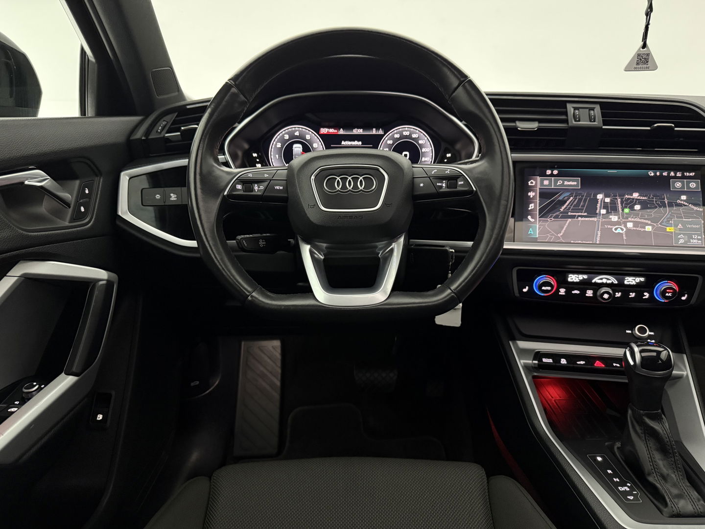 Audi Q3 45 TFSI e Sportback S-Line | SOH 96% | Pano | Camera | Virtual | Sfeer | Stoelverw. | Cruise | Navi