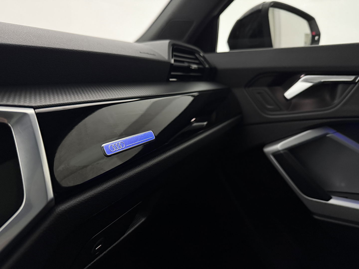 Audi Q3 45 TFSI e Sportback S-Line | SOH 96% | Pano | Camera | Virtual | Sfeer | Stoelverw. | Cruise | Navi