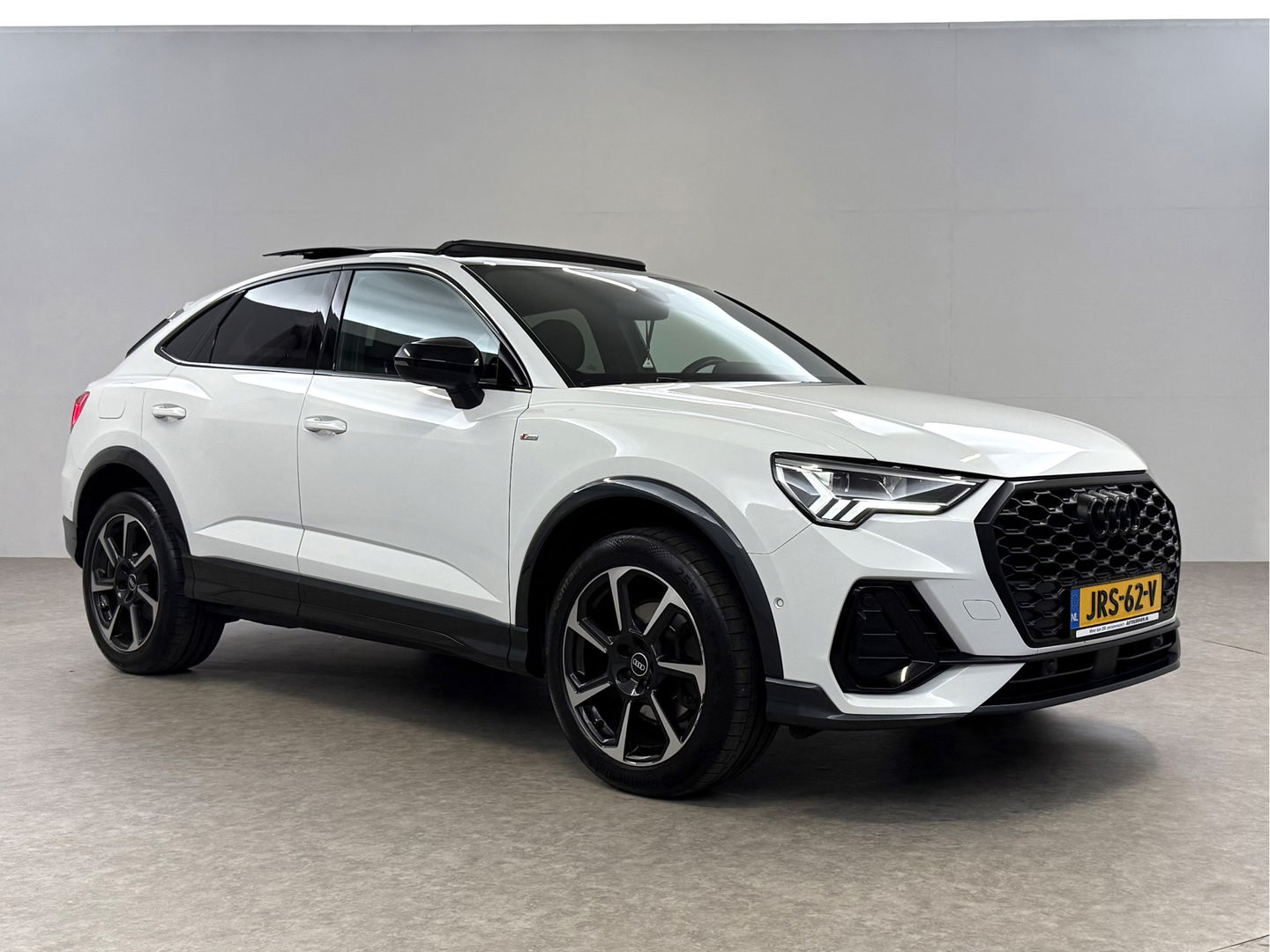Audi Q3 45 TFSI e Sportback S-Line | SOH 96% | Pano | Camera | Virtual | Sfeer | Stoelverw. | Cruise | Navi