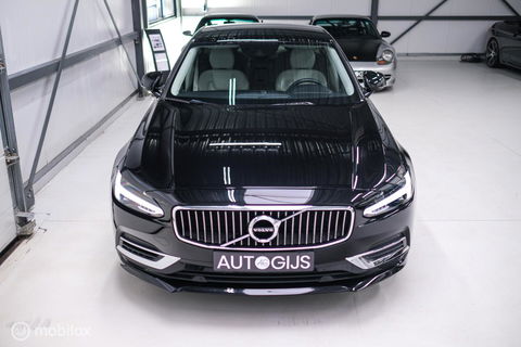 Volvo S90 2.0 T8 AWD Inscription | Luchtvering | B&W audio | Stoelkoeling | Trekhaak | NL auto NAP | 20 inch | Massage | rijklaar |