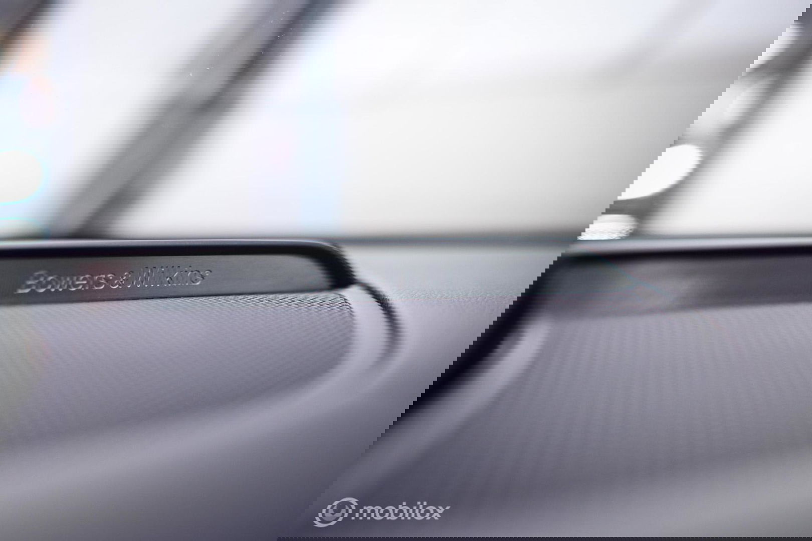 Volvo S90 2.0 T8 AWD Inscription | Luchtvering | B&W audio | Stoelkoeling | Trekhaak | NL auto NAP | 20 inch | Massage | rijklaar |