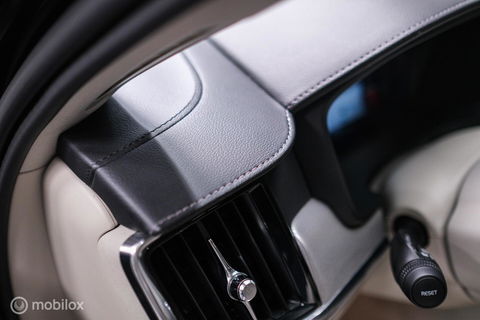 Volvo S90 2.0 T8 AWD Inscription | Luchtvering | B&W audio | Stoelkoeling | Trekhaak | NL auto NAP | 20 inch | Massage | rijklaar |