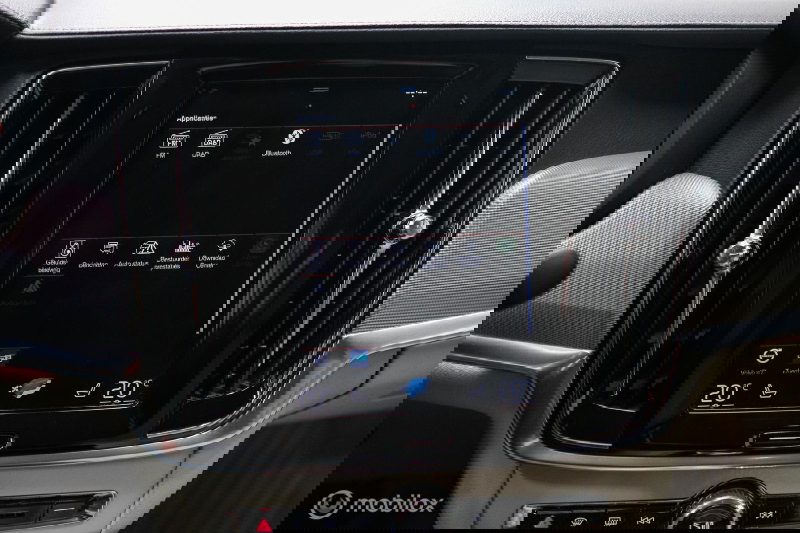 Volvo S90 2.0 T8 AWD Inscription | Luchtvering | B&W audio | Stoelkoeling | Trekhaak | NL auto NAP | 20 inch | Massage | rijklaar |