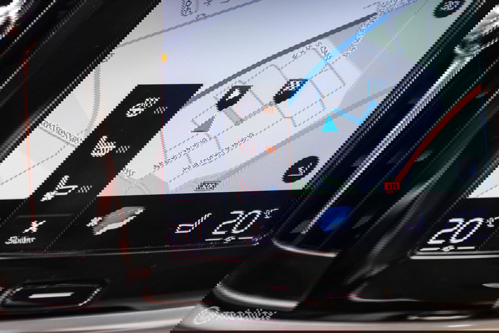 Volvo S90 2.0 T8 AWD Inscription | Luchtvering | B&W audio | Stoelkoeling | Trekhaak | NL auto NAP | 20 inch | Massage | rijklaar |