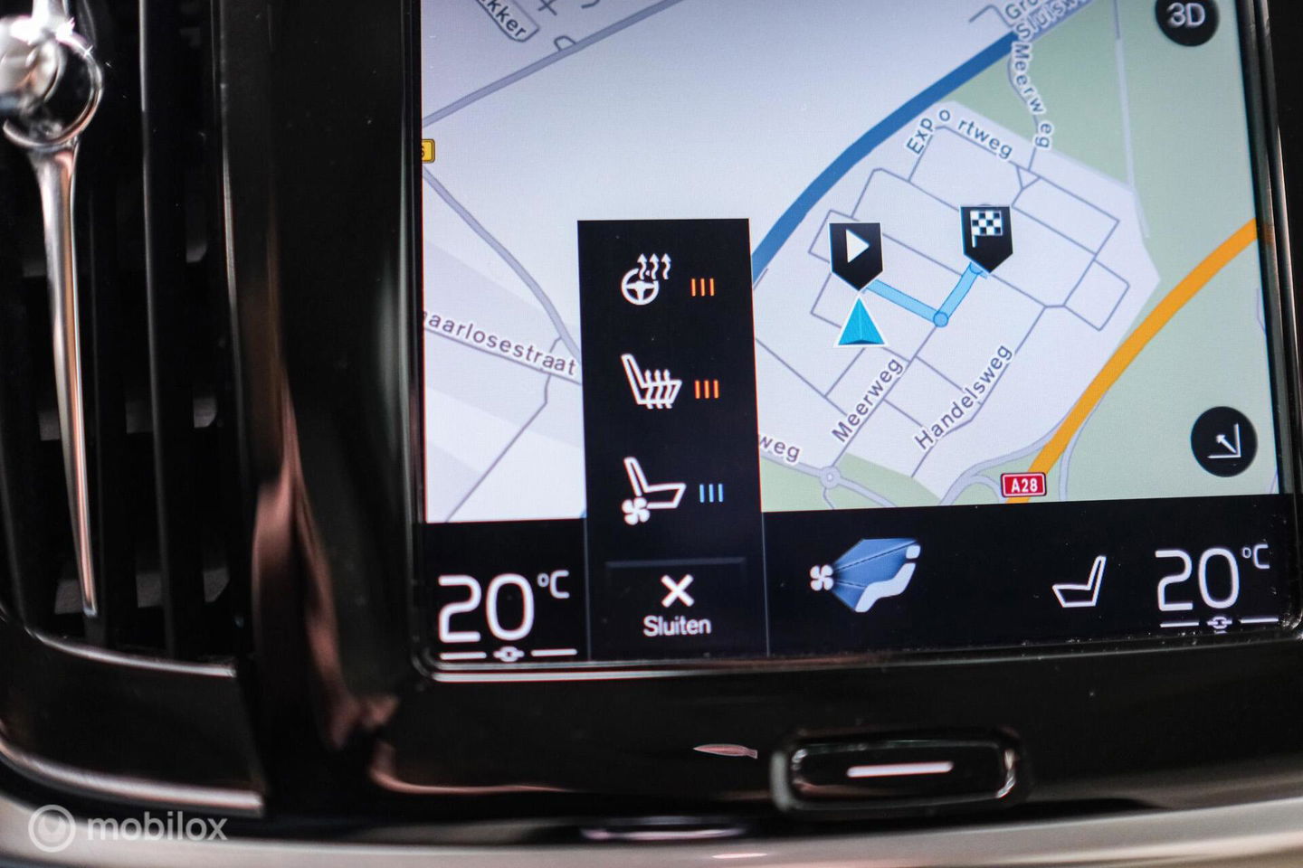 Volvo S90 2.0 T8 AWD Inscription | Luchtvering | B&W audio | Stoelkoeling | Trekhaak | NL auto NAP | 20 inch | Massage | rijklaar |