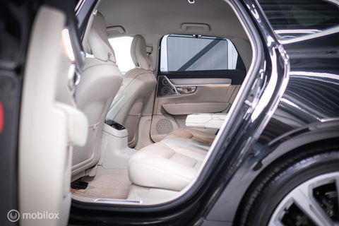Volvo S90 2.0 T8 AWD Inscription | Luchtvering | B&W audio | Stoelkoeling | Trekhaak | NL auto NAP | 20 inch | Massage | rijklaar |