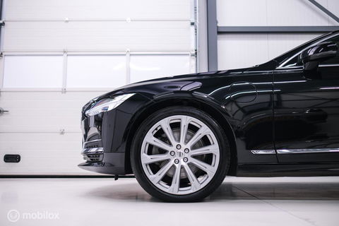 Volvo S90 2.0 T8 AWD Inscription | Luchtvering | B&W audio | Stoelkoeling | Trekhaak | NL auto NAP | 20 inch | Massage | rijklaar |