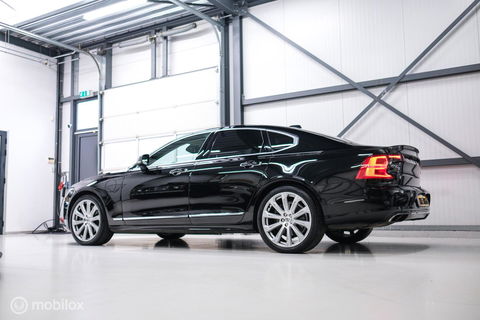 Volvo S90 2.0 T8 AWD Inscription | Luchtvering | B&W audio | Stoelkoeling | Trekhaak | NL auto NAP | 20 inch | Massage | rijklaar |