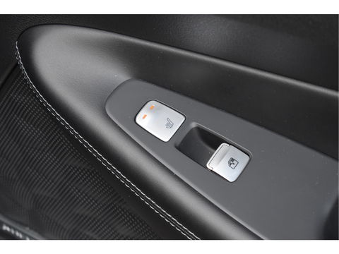 Hyundai Santa Fe 1.6 T-GDI PHEV Premium Plus Sky 265 pk | Zeer vol | Afn.trekhaak | Pano.dak | Keyless | HUD | Leder | Stoelventilatie | 360 gr.camera | Historie