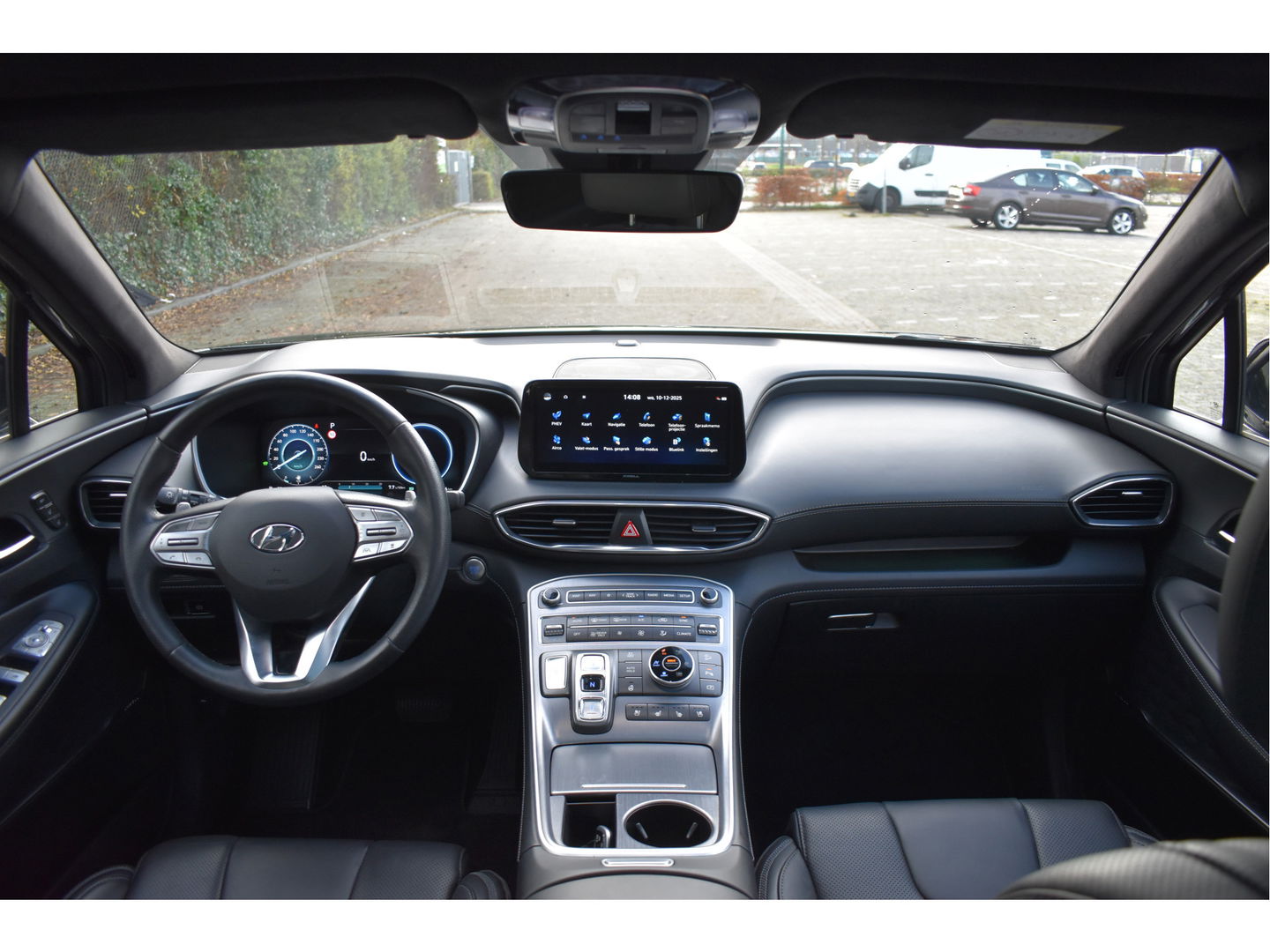 Hyundai Santa Fe 1.6 T-GDI PHEV Premium Plus Sky 265 pk | Zeer vol | Afn.trekhaak | Pano.dak | Keyless | HUD | Leder | Stoelventilatie | 360 gr.camera | Historie