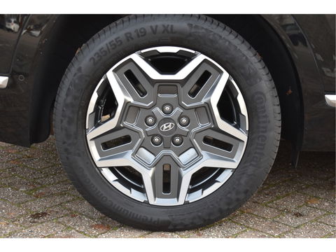 Hyundai Santa Fe 1.6 T-GDI PHEV Premium Plus Sky 265 pk | Zeer vol | Afn.trekhaak | Pano.dak | Keyless | HUD | Leder | Stoelventilatie | 360 gr.camera | Historie