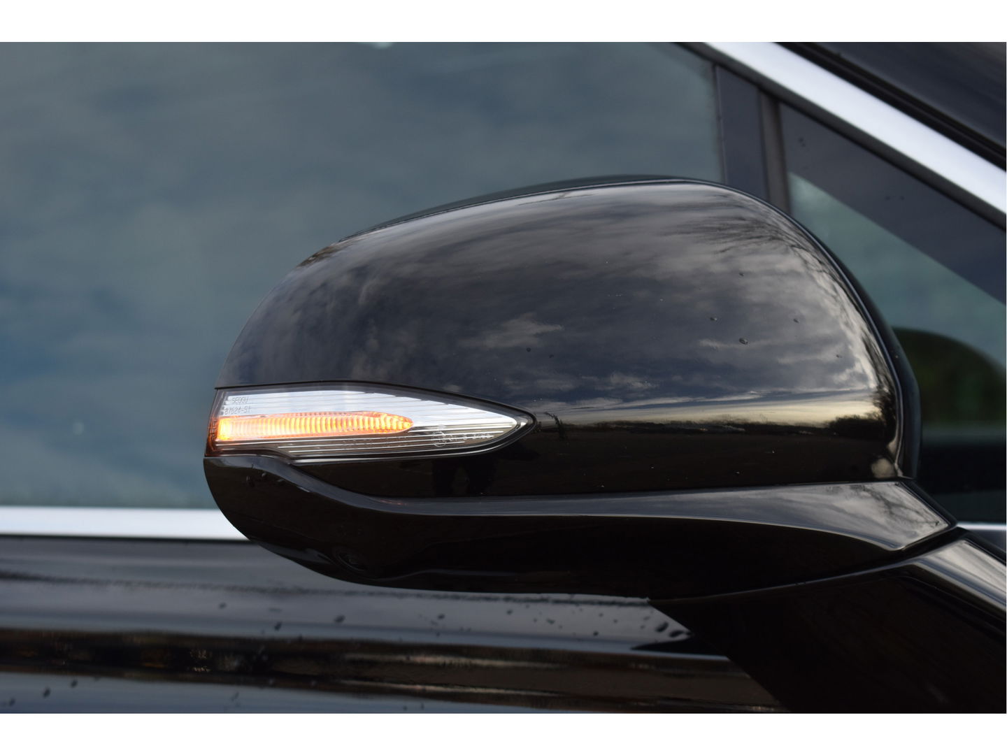 Hyundai Santa Fe 1.6 T-GDI PHEV Premium Plus Sky 265 pk | Zeer vol | Afn.trekhaak | Pano.dak | Keyless | HUD | Leder | Stoelventilatie | 360 gr.camera | Historie