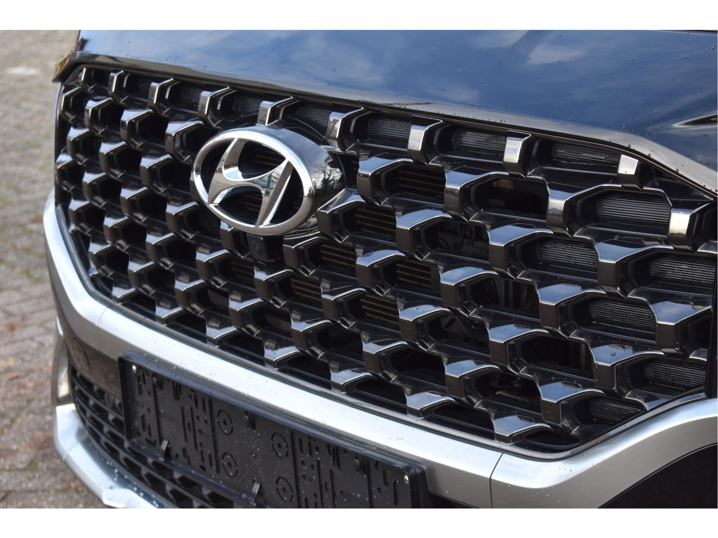 Hyundai Santa Fe 1.6 T-GDI PHEV Premium Plus Sky 265 pk | Zeer vol | Afn.trekhaak | Pano.dak | Keyless | HUD | Leder | Stoelventilatie | 360 gr.camera | Historie