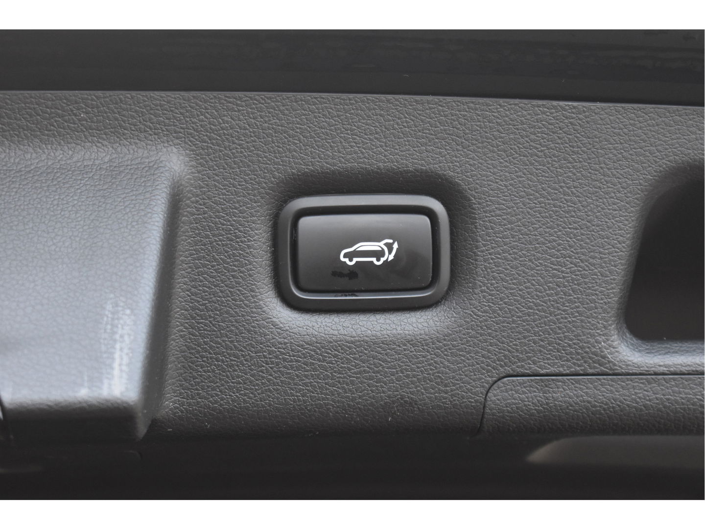 Hyundai Santa Fe 1.6 T-GDI PHEV Premium Plus Sky 265 pk | Zeer vol | Afn.trekhaak | Pano.dak | Keyless | HUD | Leder | Stoelventilatie | 360 gr.camera | Historie