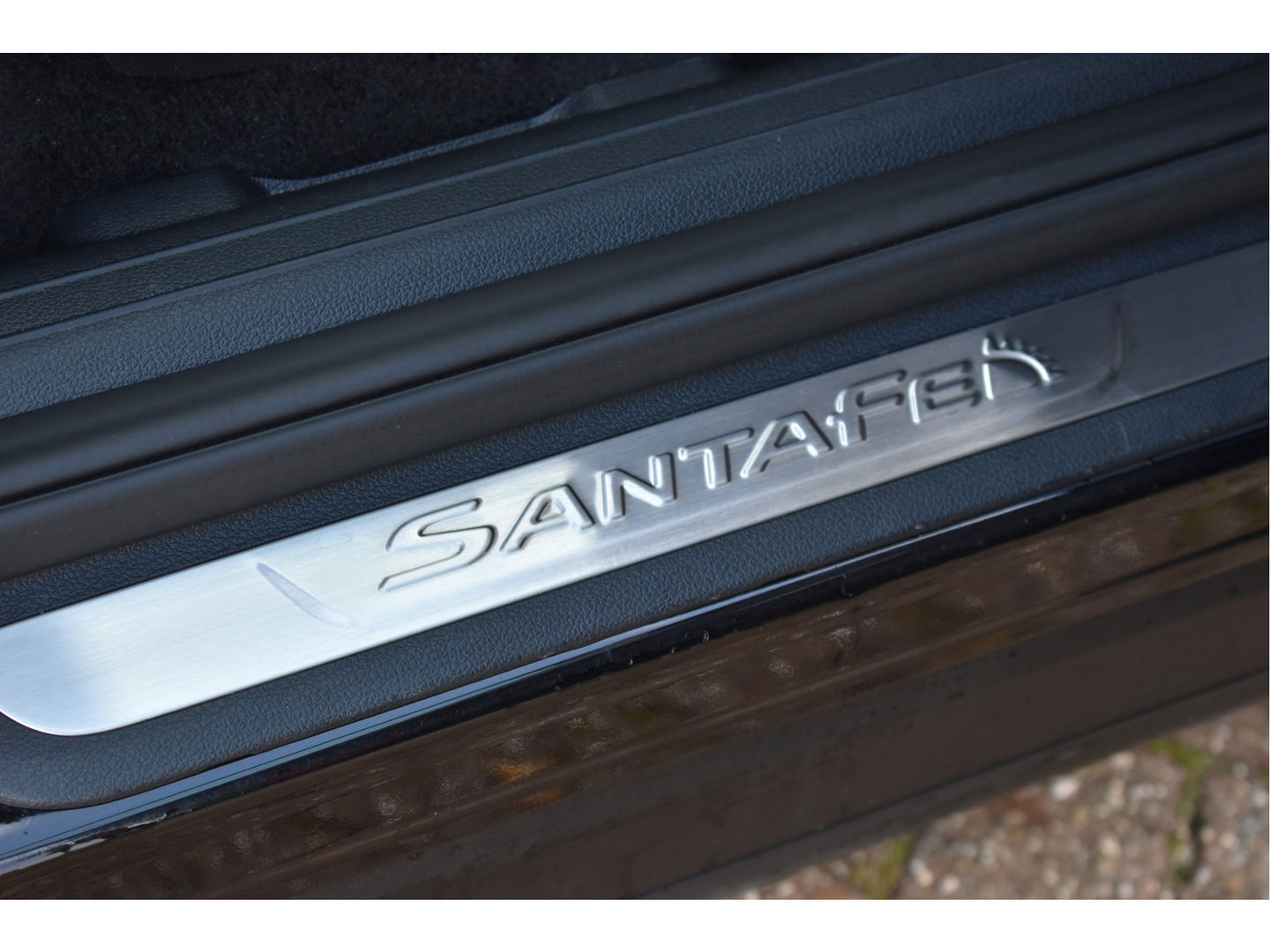 Hyundai Santa Fe 1.6 T-GDI PHEV Premium Plus Sky 265 pk | Zeer vol | Afn.trekhaak | Pano.dak | Keyless | HUD | Leder | Stoelventilatie | 360 gr.camera | Historie