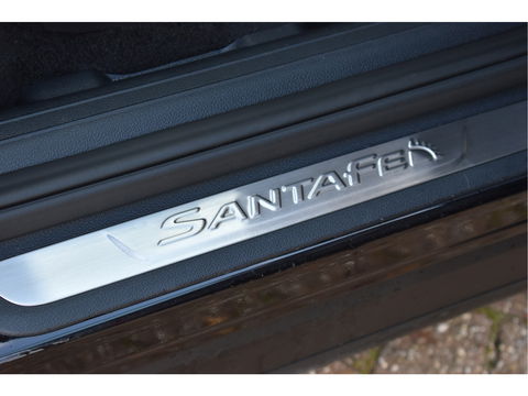 Hyundai Santa Fe 1.6 T-GDI PHEV Premium Plus Sky 265 pk | Zeer vol | Afn.trekhaak | Pano.dak | Keyless | HUD | Leder | Stoelventilatie | 360 gr.camera | Historie