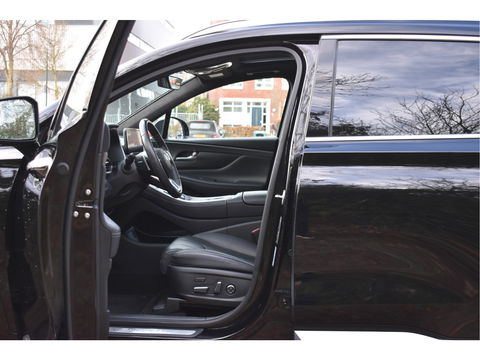 Hyundai Santa Fe 1.6 T-GDI PHEV Premium Plus Sky 265 pk | Zeer vol | Afn.trekhaak | Pano.dak | Keyless | HUD | Leder | Stoelventilatie | 360 gr.camera | Historie