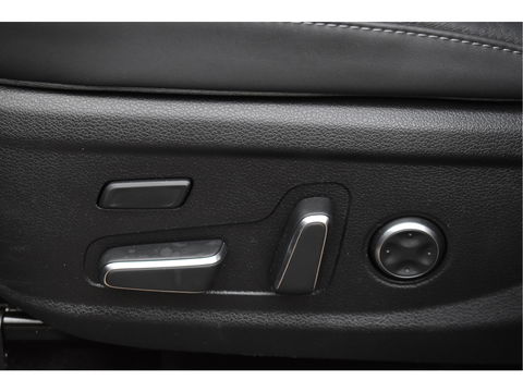 Hyundai Santa Fe 1.6 T-GDI PHEV Premium Plus Sky 265 pk | Zeer vol | Afn.trekhaak | Pano.dak | Keyless | HUD | Leder | Stoelventilatie | 360 gr.camera | Historie