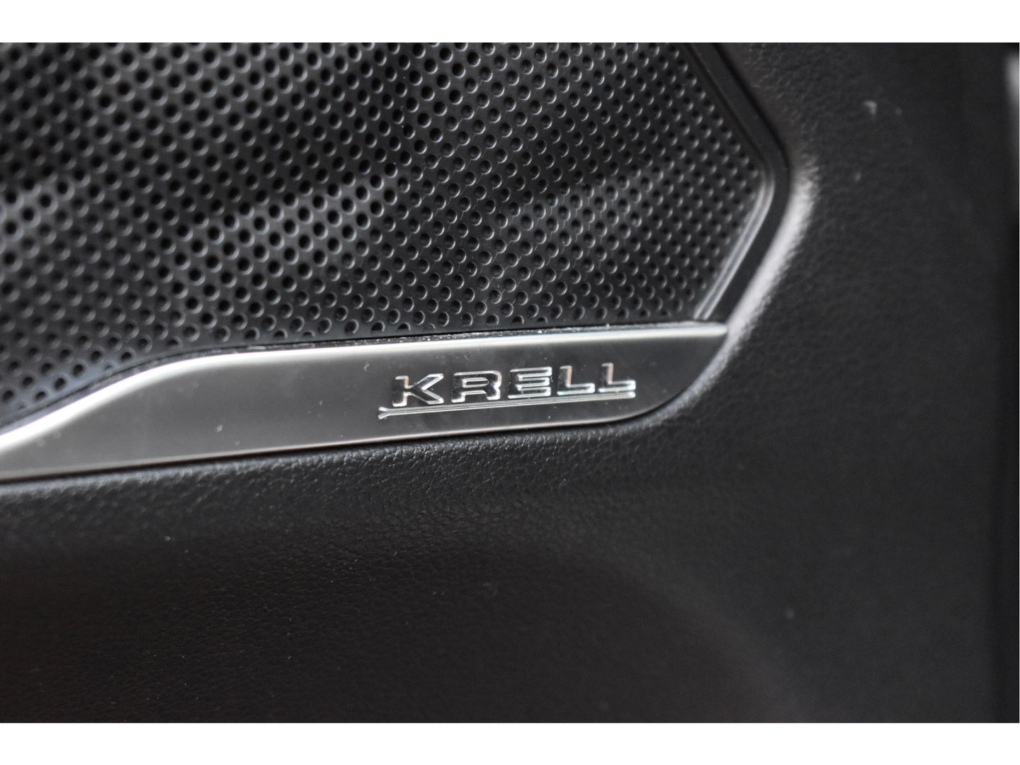 Hyundai Santa Fe 1.6 T-GDI PHEV Premium Plus Sky 265 pk | Zeer vol | Afn.trekhaak | Pano.dak | Keyless | HUD | Leder | Stoelventilatie | 360 gr.camera | Historie