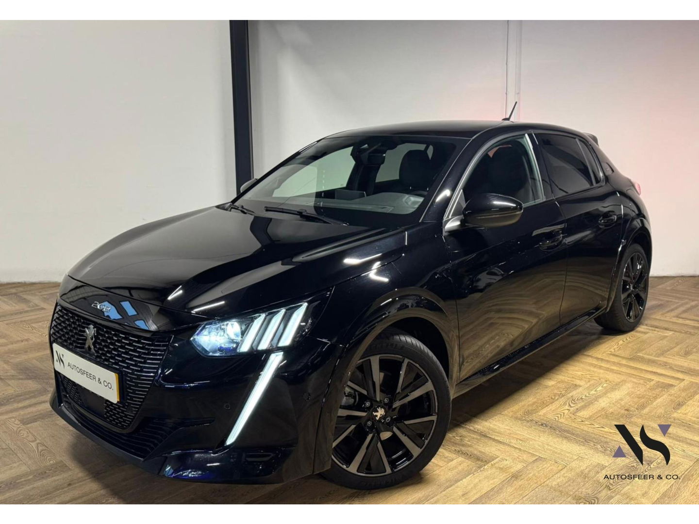 Peugeot 208 1.2 PureTech GT PANO KEYLESS CAM