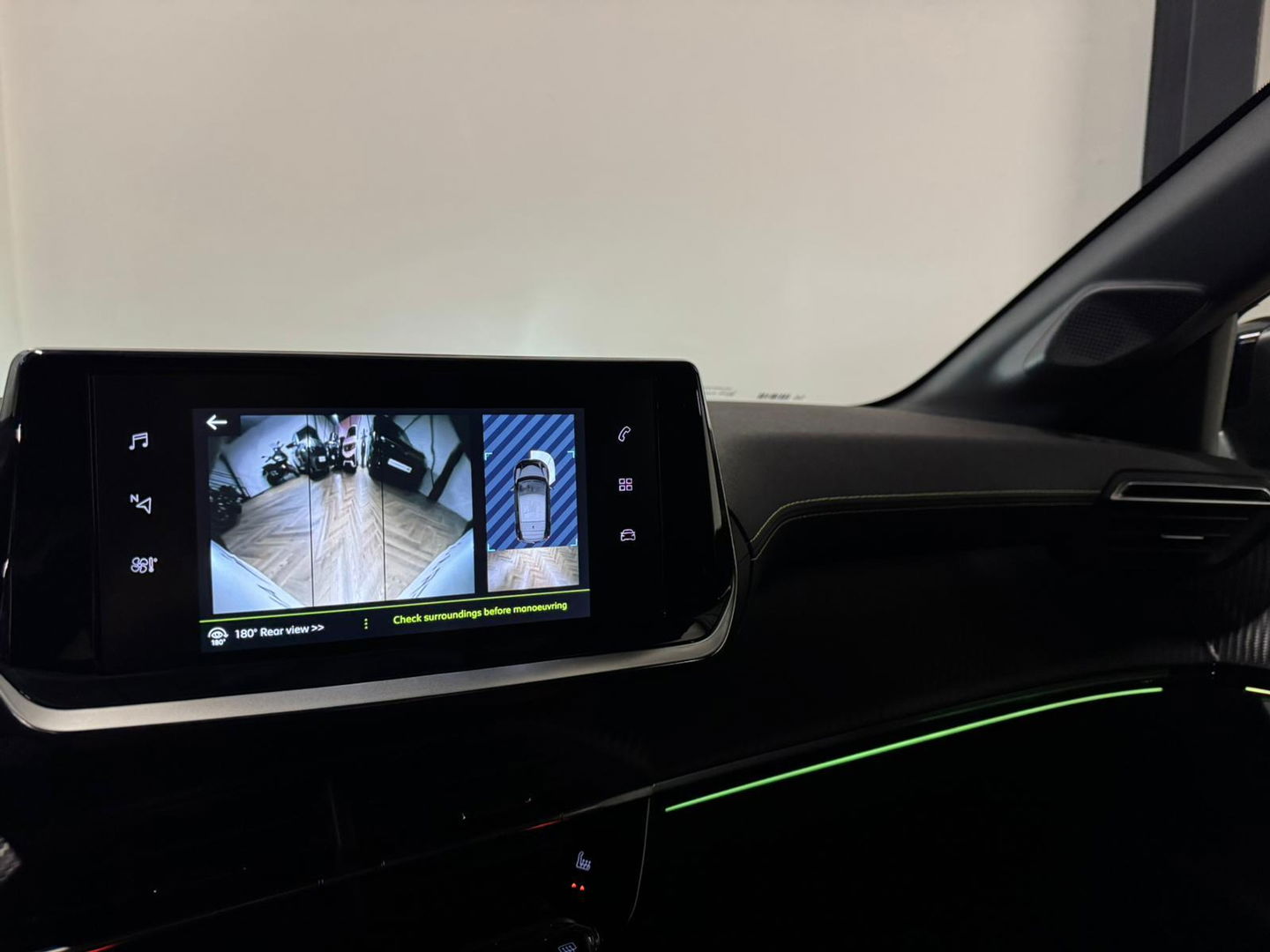 Peugeot 208 1.2 PureTech GT PANO KEYLESS CAM