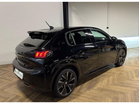Peugeot 208 1.2 PureTech GT PANO KEYLESS CAM