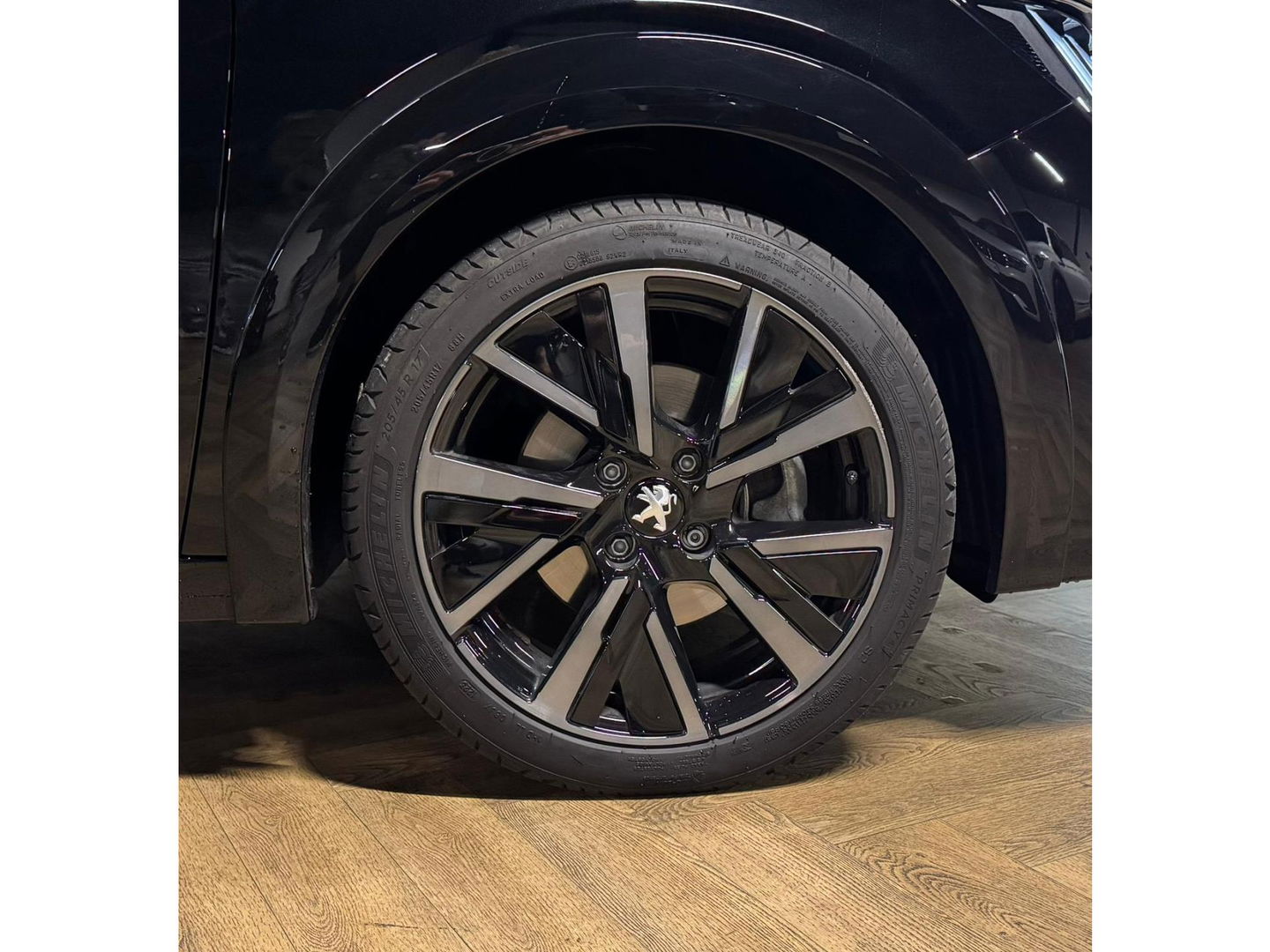 Peugeot 208 1.2 PureTech GT PANO KEYLESS CAM