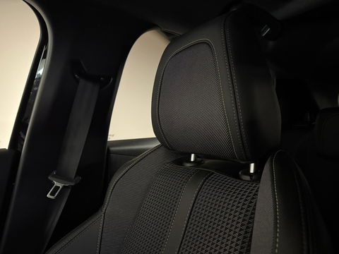 Peugeot 208 1.2 PureTech GT PANO KEYLESS CAM