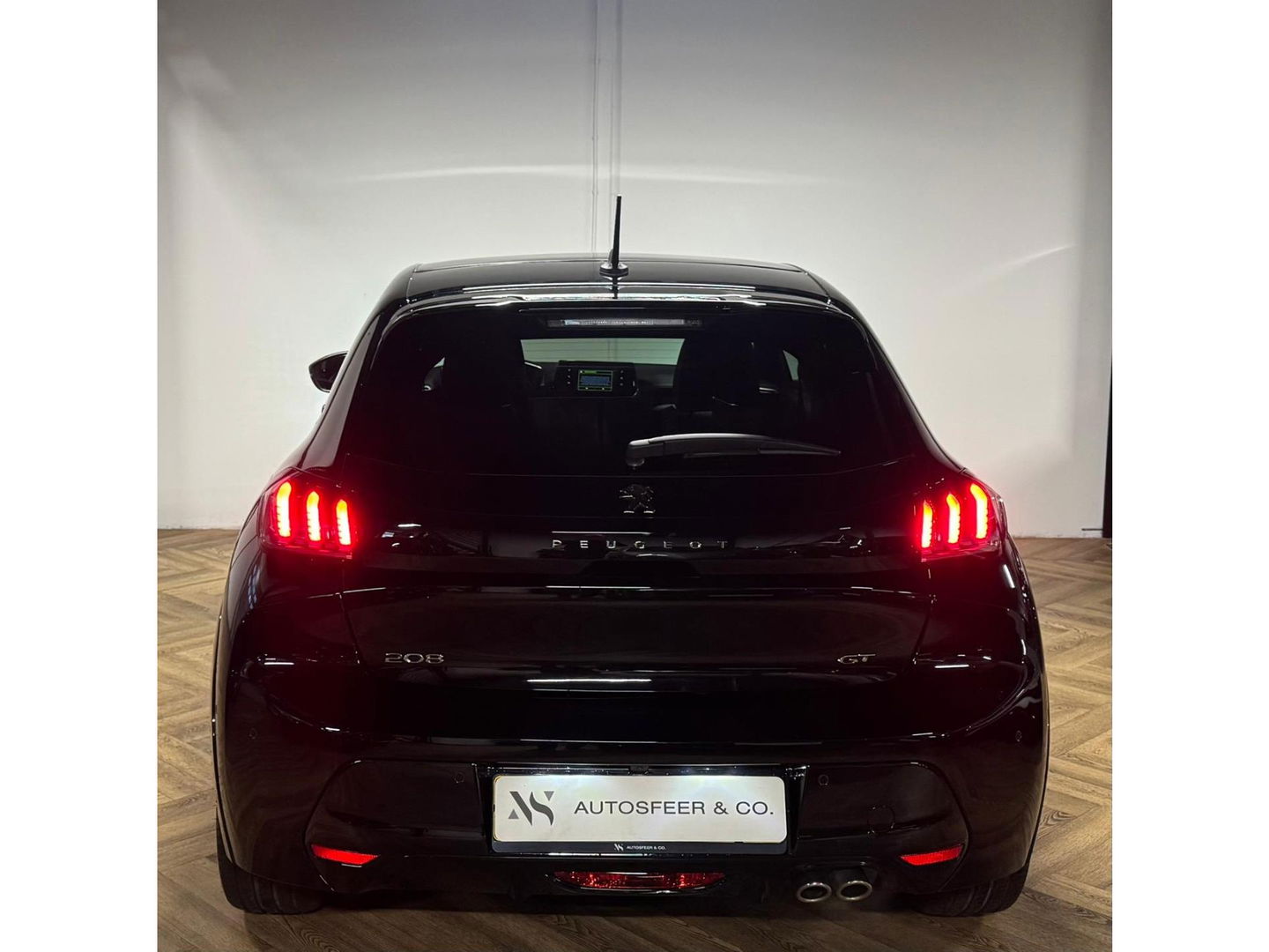 Peugeot 208 1.2 PureTech GT PANO KEYLESS CAM