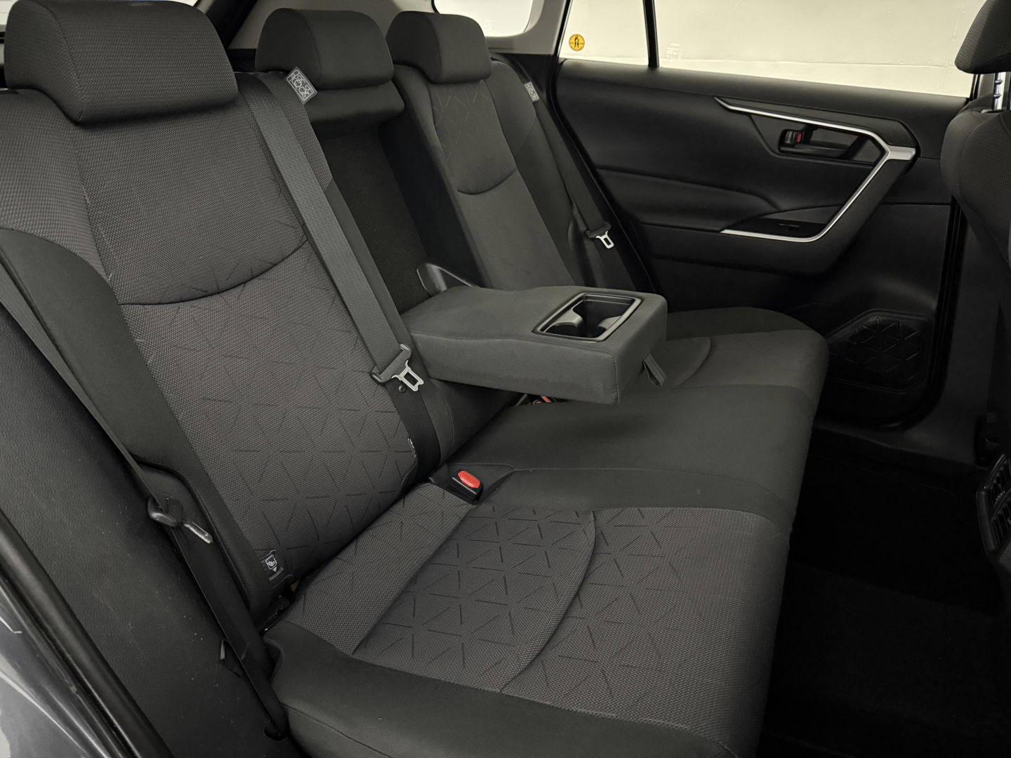 Toyota RAV4 2.5 Hybrid Bi-Tone LED | Carplay | Clima | Cruise | Parkeersens. | NAP