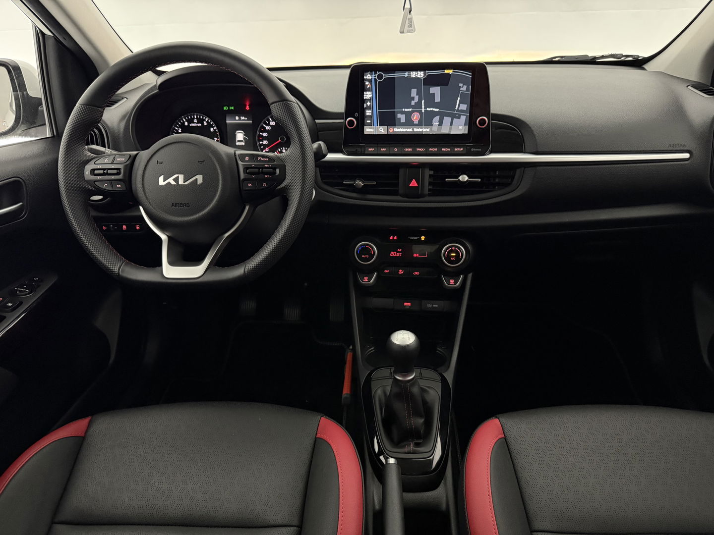 Kia Picanto 1.0 DPi GT-Line | Camera | Carplay | Cruise | Clima | LED | Navi | Parkeersens. | Leder | NAP