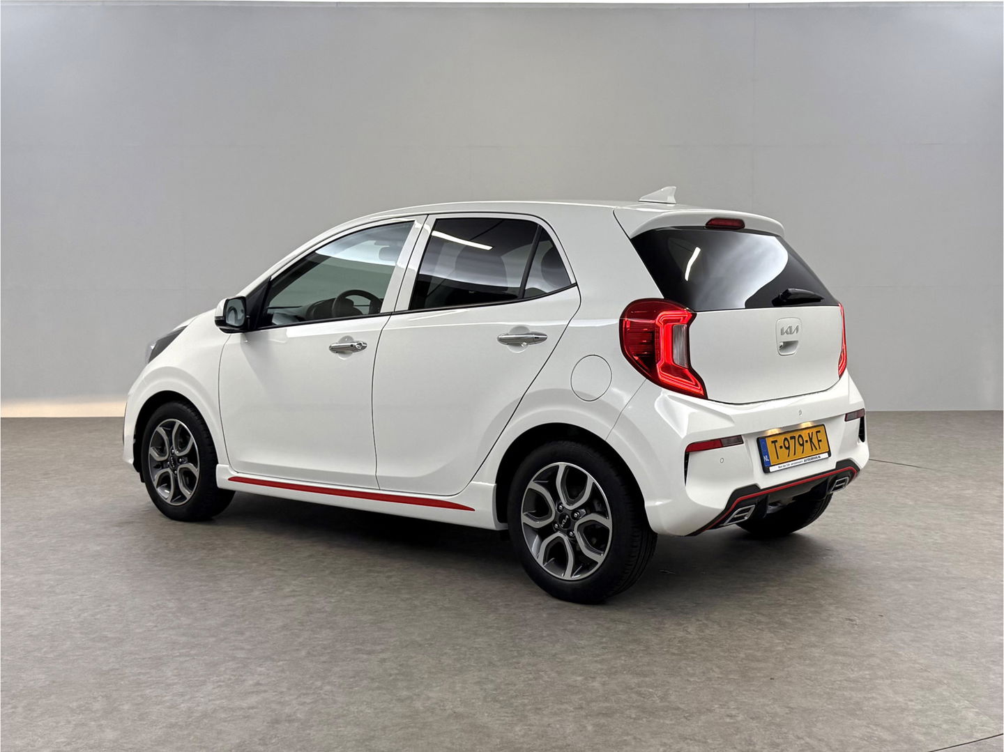 Kia Picanto 1.0 DPi GT-Line | Camera | Carplay | Cruise | Clima | LED | Navi | Parkeersens. | Leder | NAP