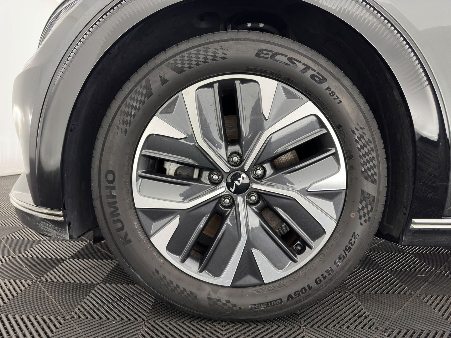 Kia Ev6 Plus 77.4 kWh [ 3-Fase ] (INCL-BTW) Aut. *LUXURY-LEATHER | ADAPTIVE-CRUISE | WIDE-SCREEN-DIGI-COCKPIT | MERIDIAN-AUDIO | MEMORY-PACK | FULL-LED | KEYLESS | CAMERA | DAB | BLIND-SPOT | NAVI-FULLMAP | 19''ALU*