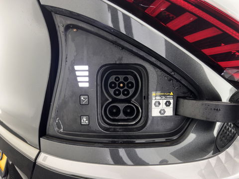 Kia Ev6 Plus 77.4 kWh [ 3-Fase ] (INCL-BTW) Aut. *LUXURY-LEATHER | ADAPTIVE-CRUISE | WIDE-SCREEN-DIGI-COCKPIT | MERIDIAN-AUDIO | MEMORY-PACK | FULL-LED | KEYLESS | CAMERA | DAB | BLIND-SPOT | NAVI-FULLMAP | 19''ALU*