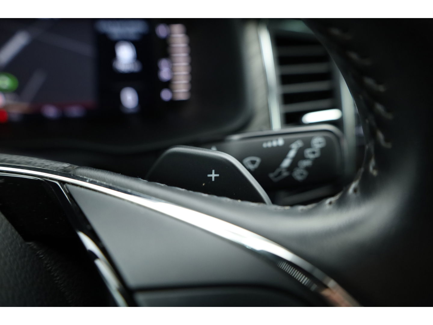 Škoda Kodiaq 1.5 TSI Style Business 7p. Digital Cockpit | 7 pers. | Trekhaak | Adapt. Cruise | Navi | CarPlay| Keyless | Camera | 19''