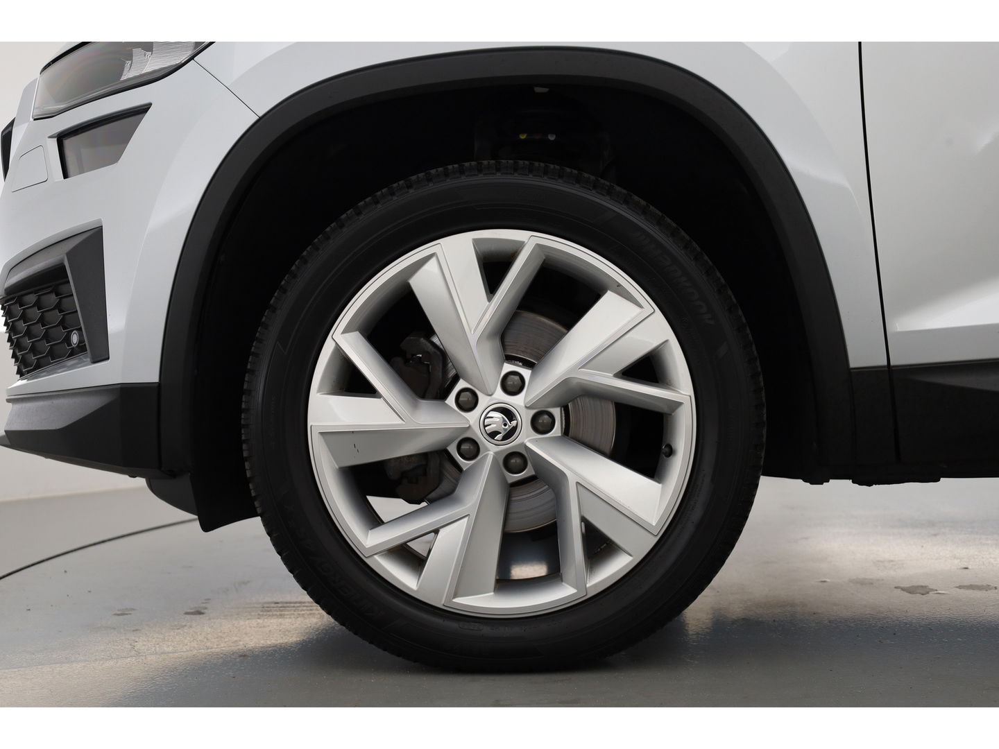 Škoda Kodiaq 1.5 TSI Style Business 7p. Digital Cockpit | 7 pers. | Trekhaak | Adapt. Cruise | Navi | CarPlay| Keyless | Camera | 19''