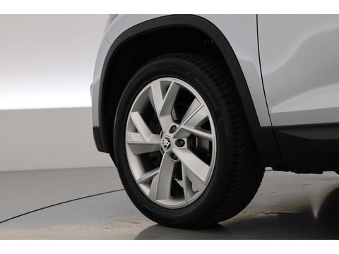 Škoda Kodiaq 1.5 TSI Style Business 7p. Digital Cockpit | 7 pers. | Trekhaak | Adapt. Cruise | Navi | CarPlay| Keyless | Camera | 19''
