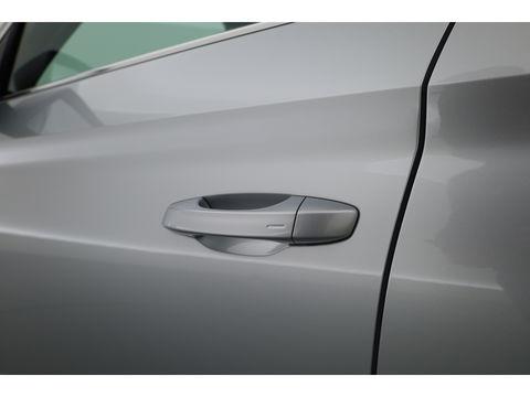 Škoda Kodiaq 1.5 TSI Style Business 7p. Digital Cockpit | 7 pers. | Trekhaak | Adapt. Cruise | Navi | CarPlay| Keyless | Camera | 19''