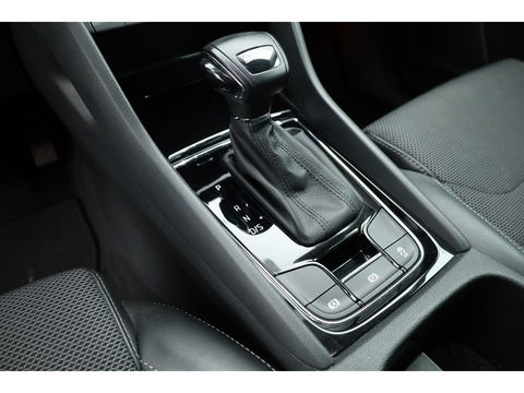 Škoda Kodiaq 1.5 TSI Style Business 7p. Digital Cockpit | 7 pers. | Trekhaak | Adapt. Cruise | Navi | CarPlay| Keyless | Camera | 19''