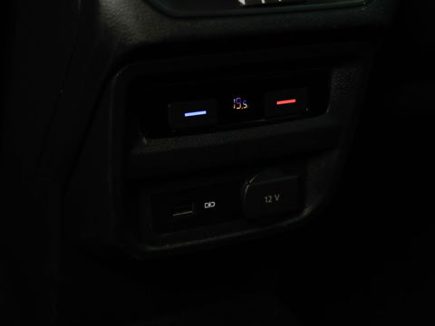 Volkswagen Tiguan 2.0 TSI 4Motion Highline 220PK Trekhaak CarPlay