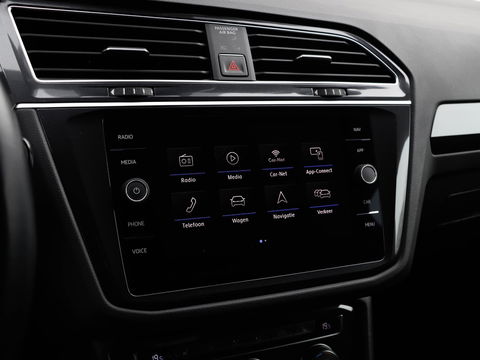 Volkswagen Tiguan 2.0 TSI 4Motion Highline 220PK Trekhaak CarPlay