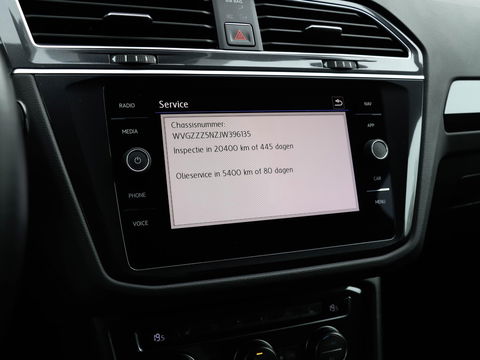 Volkswagen Tiguan 2.0 TSI 4Motion Highline 220PK Trekhaak CarPlay